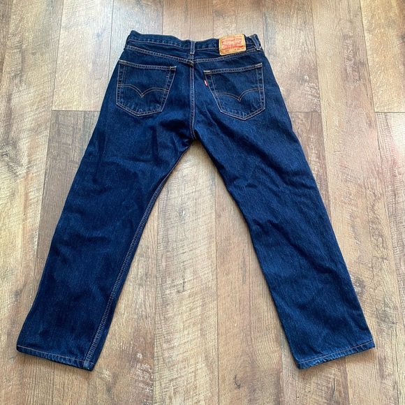 Levi's 505 Men's Dark Blue Jeans,33 by 32, 45$ - Picture 3 of 4